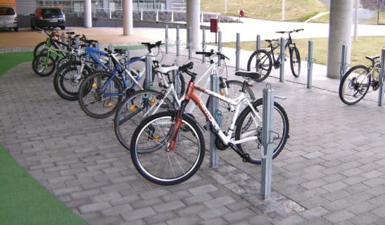 Stadtmöbelsystem standsicherer und diebstahlsicherer Fahrradständer